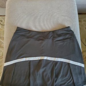 Cute black golf skort Sz. XXL